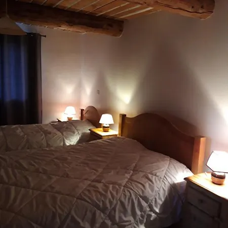 Les Costoliers Hébergement de vacances *