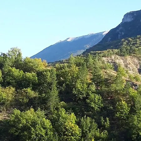 Les Costoliers Hébergement de vacances *